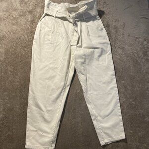 NWT WHO WHAT WEAR Jeans Womens 12 Paperbag Ivory High Rise Belted Ankle Pants